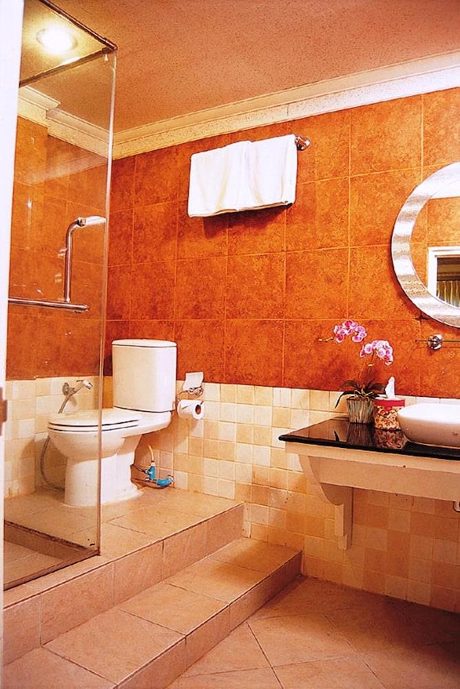 Inn Sam's Bangkok