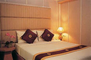Sam's Inn Bangkok
